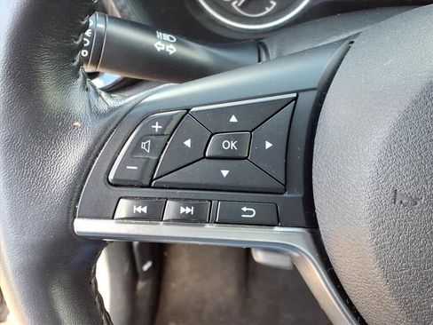 Used 2021 Nissan Sentra SV image 17