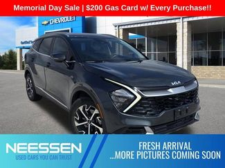 Used 2023 Kia Sportage EX AWD/4WD video 1