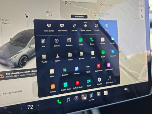Used 2022 Tesla Model Y Performance AWD/4WD image 27