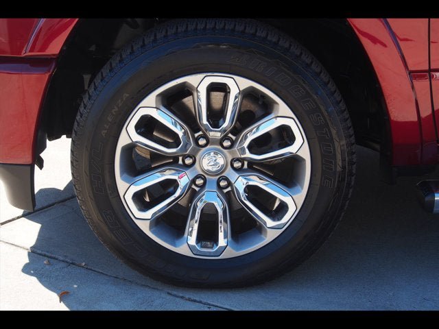 Used 2020 RAM 1500 Laramie w/ Sport Appearance Package AWD/4WD image 7