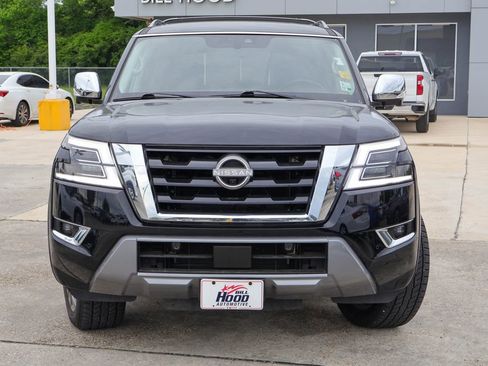 Used 2022 Nissan Armada Platinum w/ Captain's Chairs Package RWD image 26