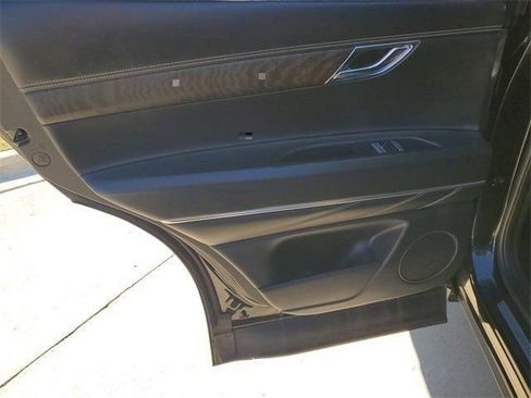 Used 2024 Genesis GV80 3.5T image 30