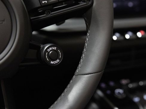 Used 2023 Porsche 911 Carrera w/ Sport Chrono Package image 46