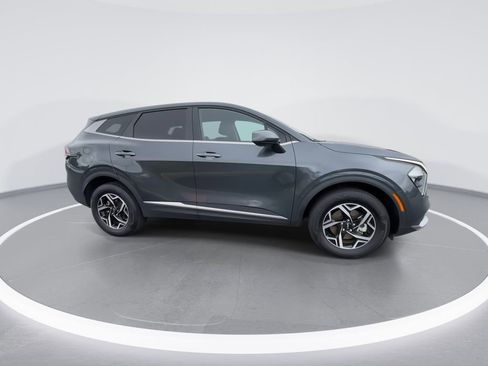 Used 2023 Kia Sportage LX AWD/4WD image 9