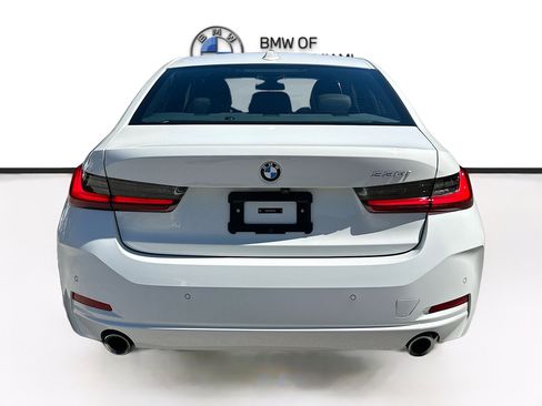 Certified 2024 BMW 330i Sedan w/ Convenience Package image 6