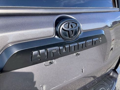 Used 2023 Toyota 4Runner TRD Off-Road Premium w/ Off Road Premium Plus Package AWD/4WD image 29