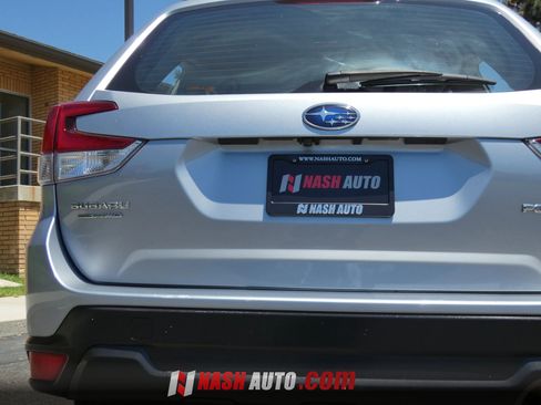 Used 2020 Subaru Forester w/ Alloy Wheel Package AWD/4WD image 11