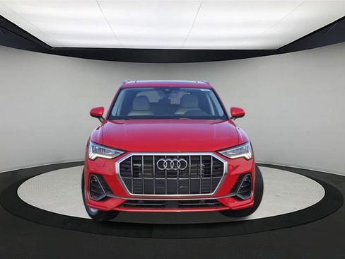 New 2025 Audi Q3 2.0T Premium Plus image 2