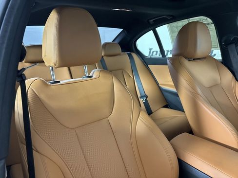 Used 2024 BMW 330i 330i w/ Convenience Package image 27