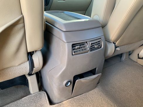 Used 2015 Nissan Armada SL w/ Moonroof Package image 32