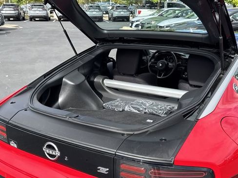 Certified 2025 Nissan Z Sport w/ Floor Mat Package image 13