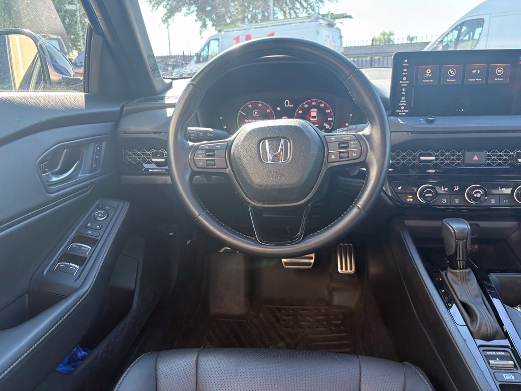 Used 2025 Honda Accord Sport image 6