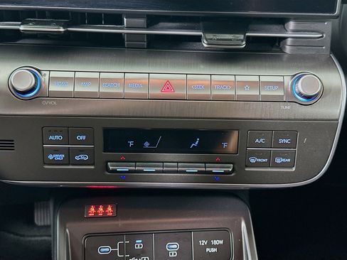 Used 2024 Hyundai Kona SEL FWD image 24