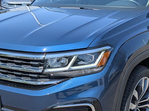 Certified 2023 Volkswagen Atlas SEL Premium AWD/4WD image 16