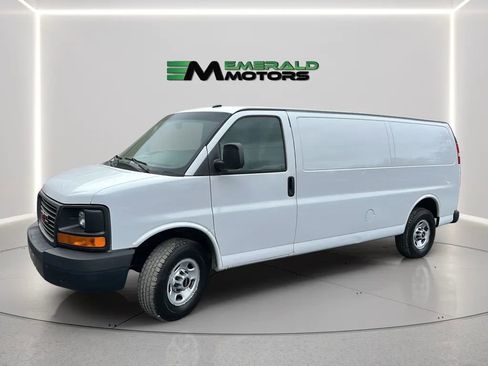 Used 2015 GMC Savana 3500 Extended RWD image 1