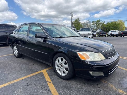 Used 2002 Toyota Avalon XL FWD image 3
