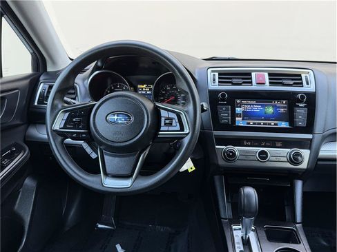 Used 2018 Subaru Outback 2.5i AWD/4WD image 24