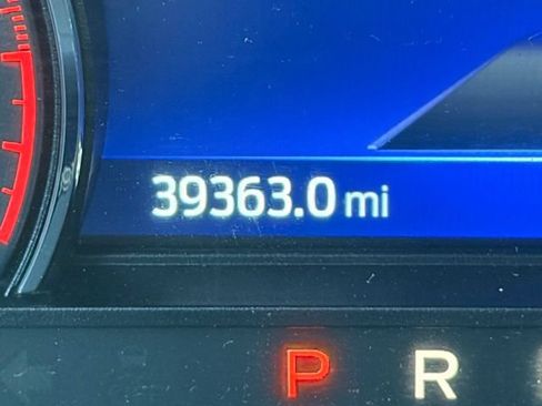 Used 2022 Ford Explorer XLT RWD image 17