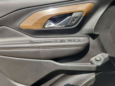 Used 2019 GMC Terrain SLE w/ Driver Convenience Package FWD image 21