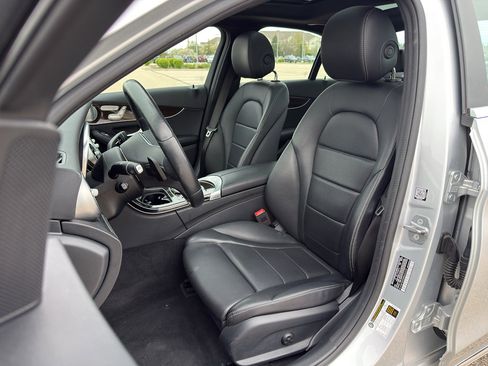 Used 2021 Mercedes-Benz C 300 4MATIC Sedan image 13
