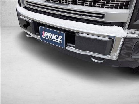 Used 2015 Ford F150 Platinum w/ Equipment Group 701A Luxury image 8