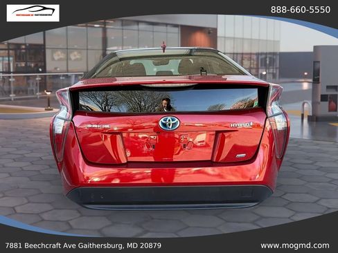 Used 2016 Toyota Prius Two FWD image 6