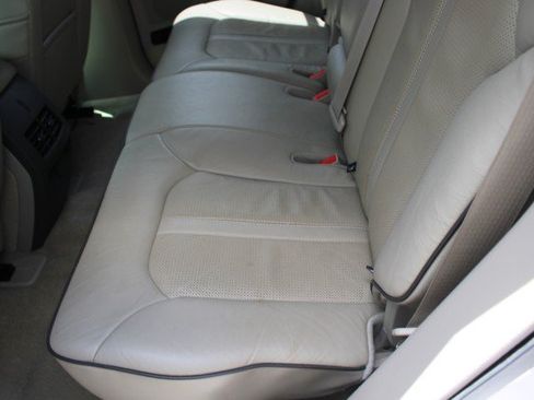 Used 2015 Lincoln MKX FWD w/ Equipment Group 102A image 15