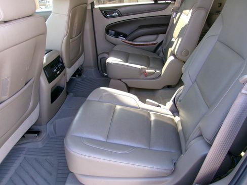 Used 2016 Chevrolet Tahoe LTZ AWD/4WD image 14