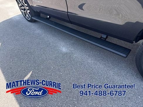 New 2026 Ford Expedition Max Platinum w/ Platinum Ultimate Package AWD/4WD image 16