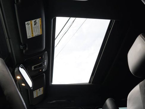 Used 2018 Mercedes-Benz G 550 Squared image 86