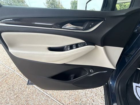 Certified 2023 Buick Enclave Essence image 22