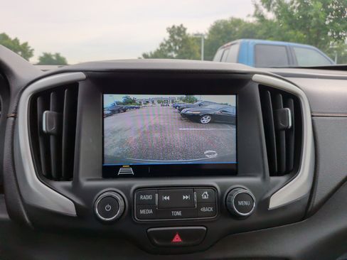 Used 2018 GMC Terrain SLT AWD/4WD image 19