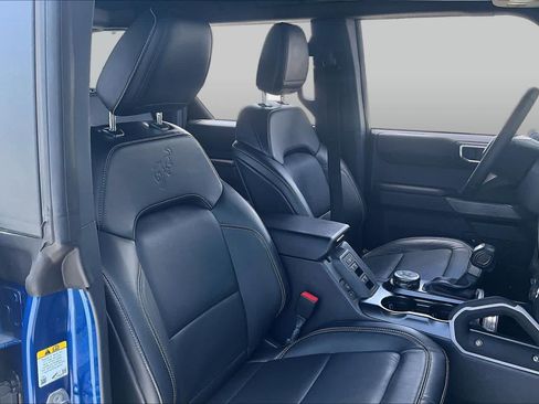 Used 2021 Ford Bronco First Edition AWD/4WD image 8