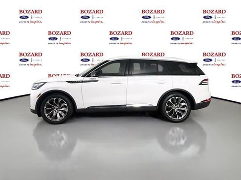 New 2026 Lincoln Aviator 2WD image 4