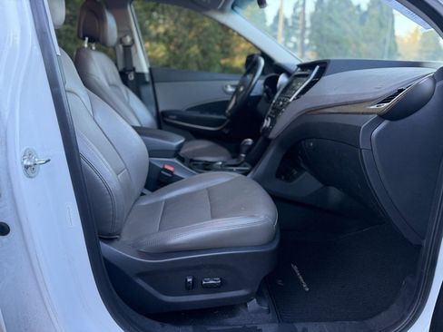 Used 2018 Hyundai Santa Fe Sport 2.0T w/ Cargo Package image 18