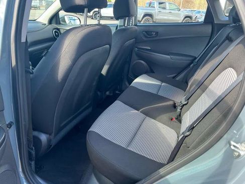 Used 2022 Hyundai Kona SE AWD/4WD image 9