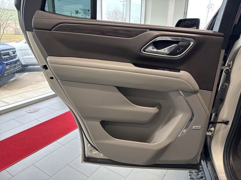 Used 2023 Chevrolet Tahoe Z71 w/ Luxury Package image 51