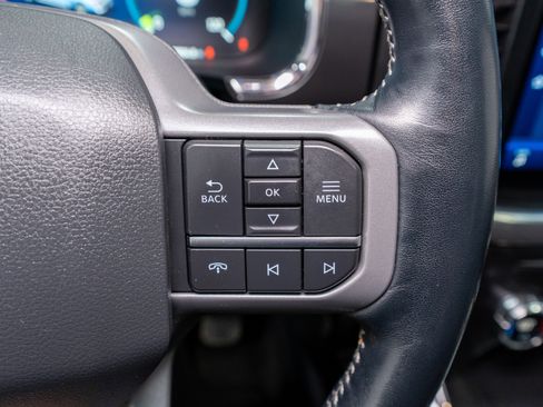 Used 2021 Ford F150 Lariat w/ Equipment Group 502A High AWD/4WD image 32