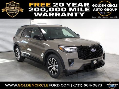 New 2026 Ford Explorer ST-Line image 1