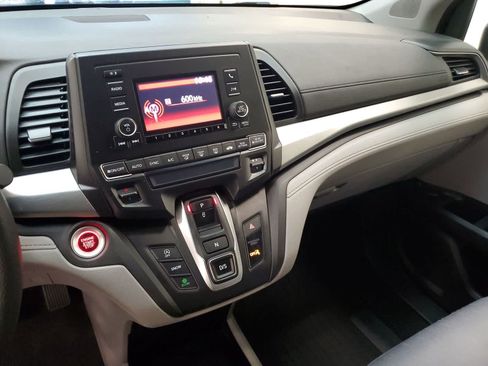 Used 2021 Honda Odyssey LX image 27