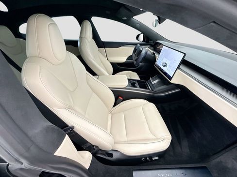 Used 2022 Tesla Model S Plaid AWD/4WD image 19