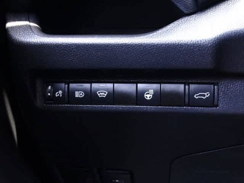 Certified 2023 Toyota RAV4 XLE Premium image 40