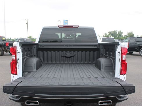 New 2026 Chevrolet Silverado 1500 LT Trail Boss w/ LT Trail Boss Premium Package AWD/4WD image 16
