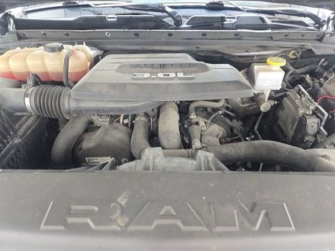 Used 2020 RAM 1500 Limited AWD/4WD image 16