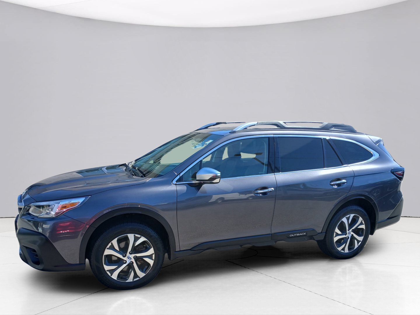 Used 2022 Subaru Outback Touring XT AWD/4WD image 2
