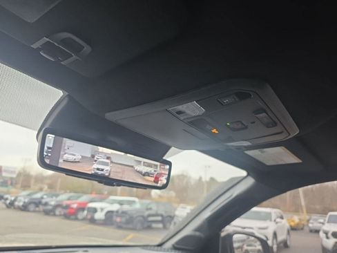 Used 2025 Toyota Tacoma Trailhunter image 25