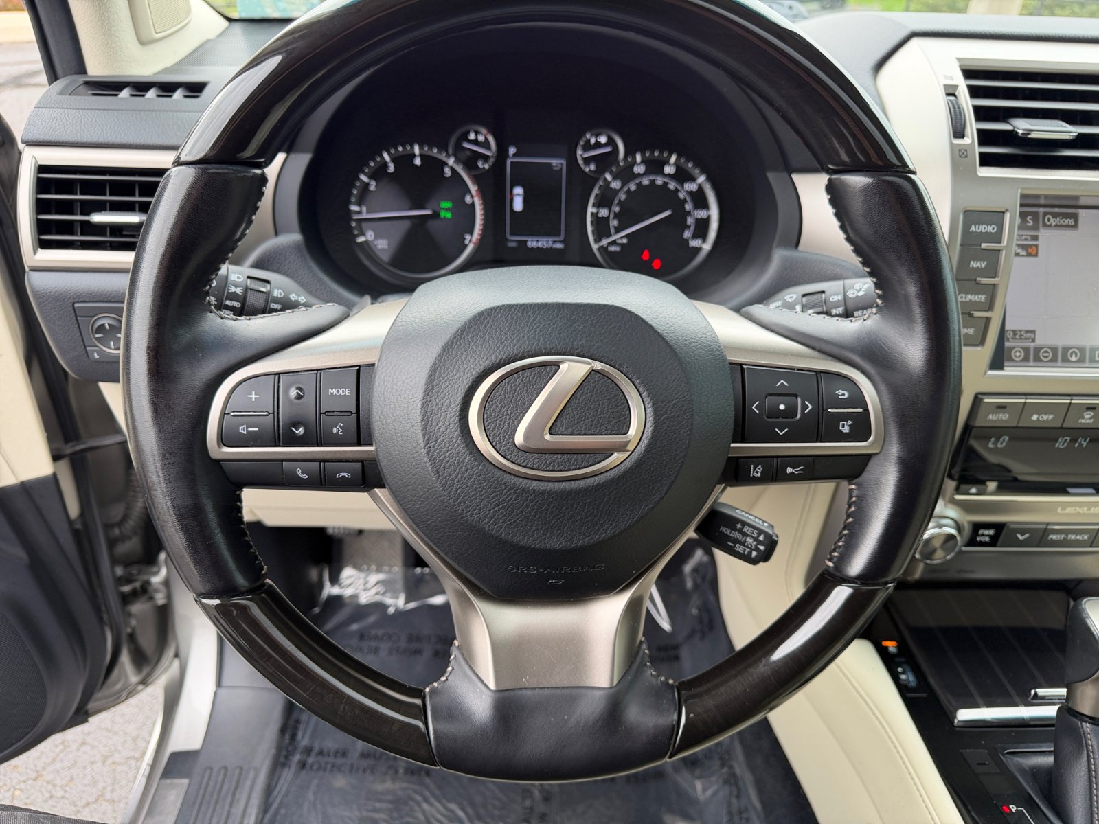 Certified 2021 Lexus GX 460 Premium w/ Premium Package AWD/4WD image 9
