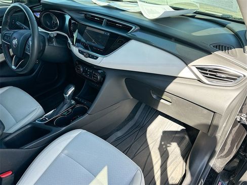 Certified 2022 Buick Encore GX Select w/ Advanced Technology Package image 28