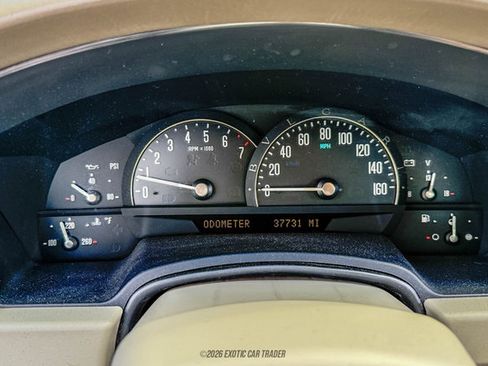 Used 2005 Cadillac XLR RWD image 42
