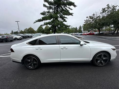 Used 2024 Honda Accord LX image 5